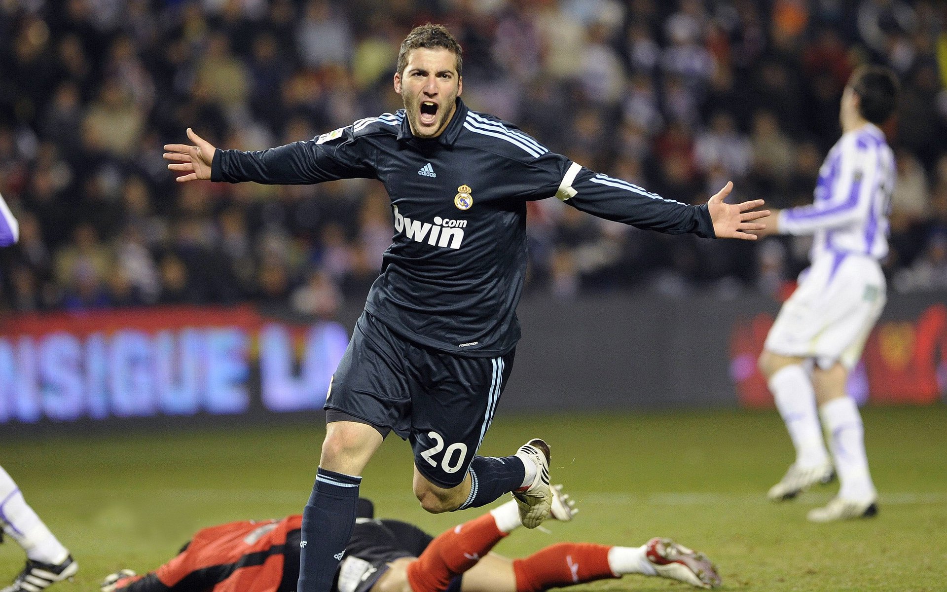 阿拉伯球队实现豪取大胜，势不可挡，阿拉伯的足球